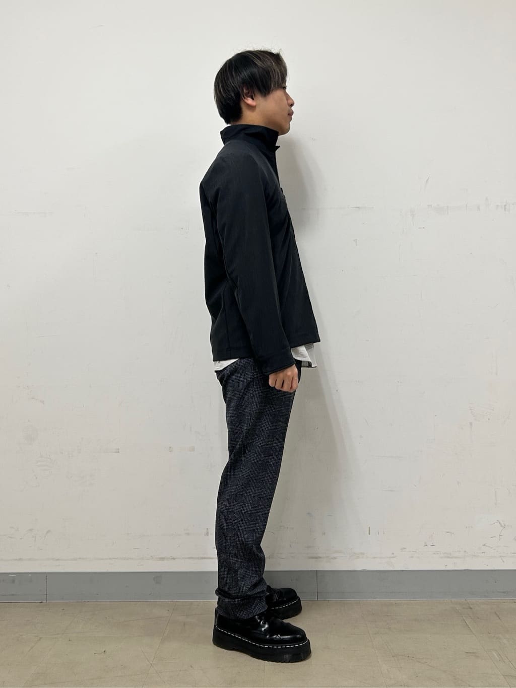 Hiroさんの「TAKEO KIKUCHI｜【抗菌防臭/シーズンレス】シアサッカー ジャージシャツ」を使ったコーディネート