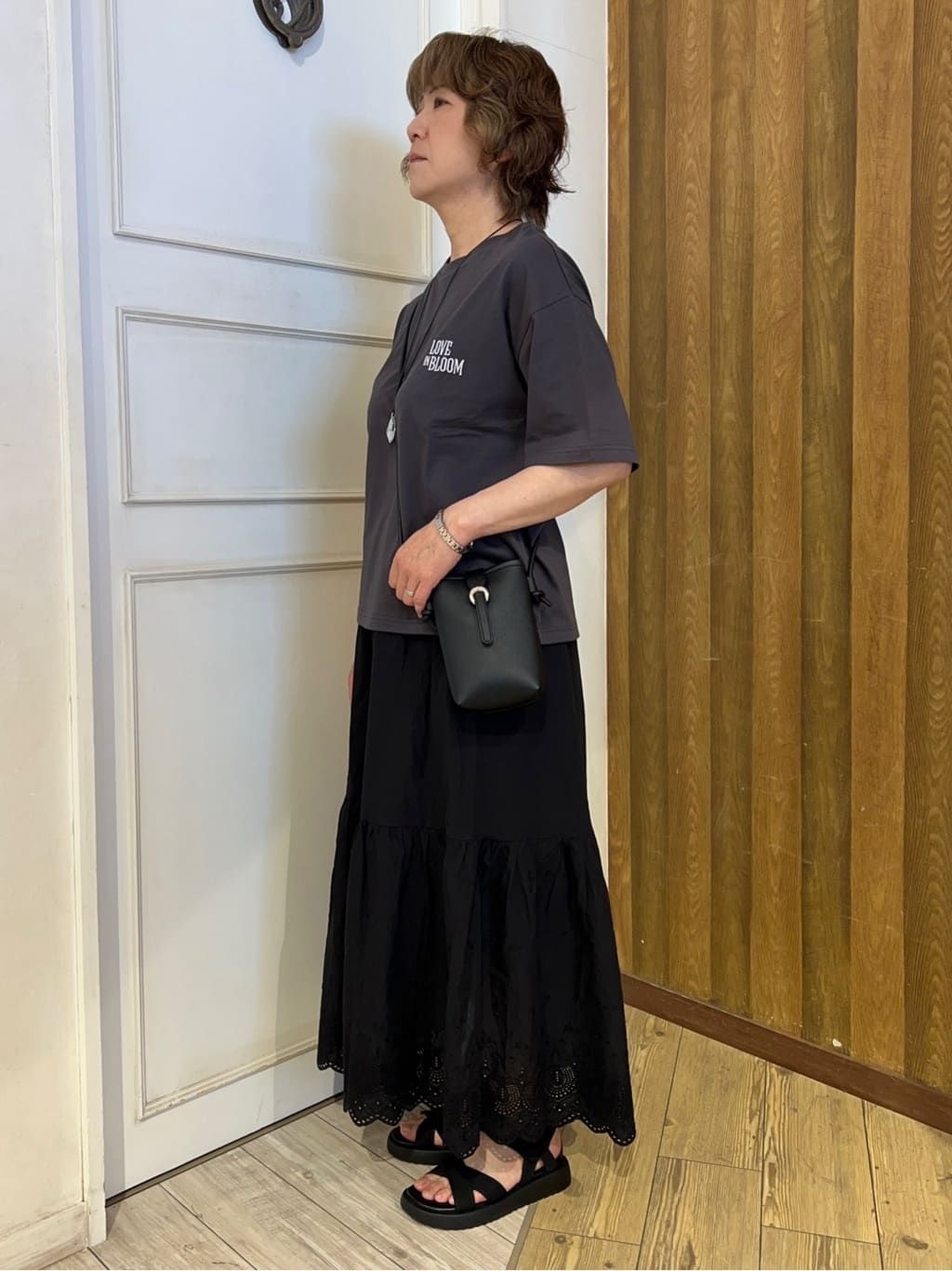 yuriyuriさんの「SHOO･LA･RUE｜◆【選べる4柄】コットンプリントロゴTシャツ」を使ったコーディネート