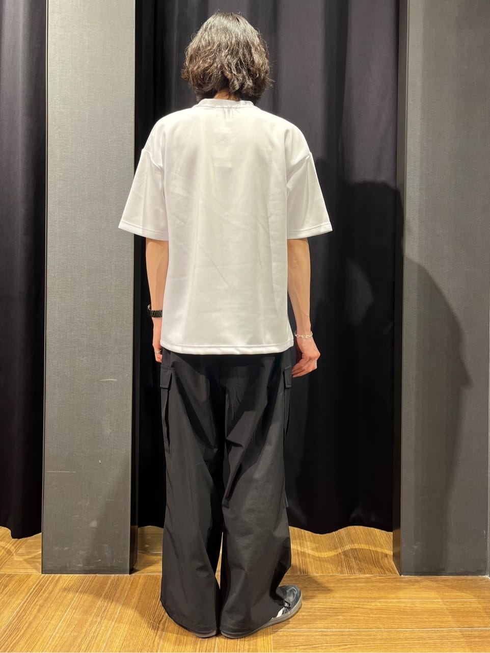 motoさんの「THE SHOP TK｜◆コード刺繍フォト半袖Tシャツ」を使ったコーディネート