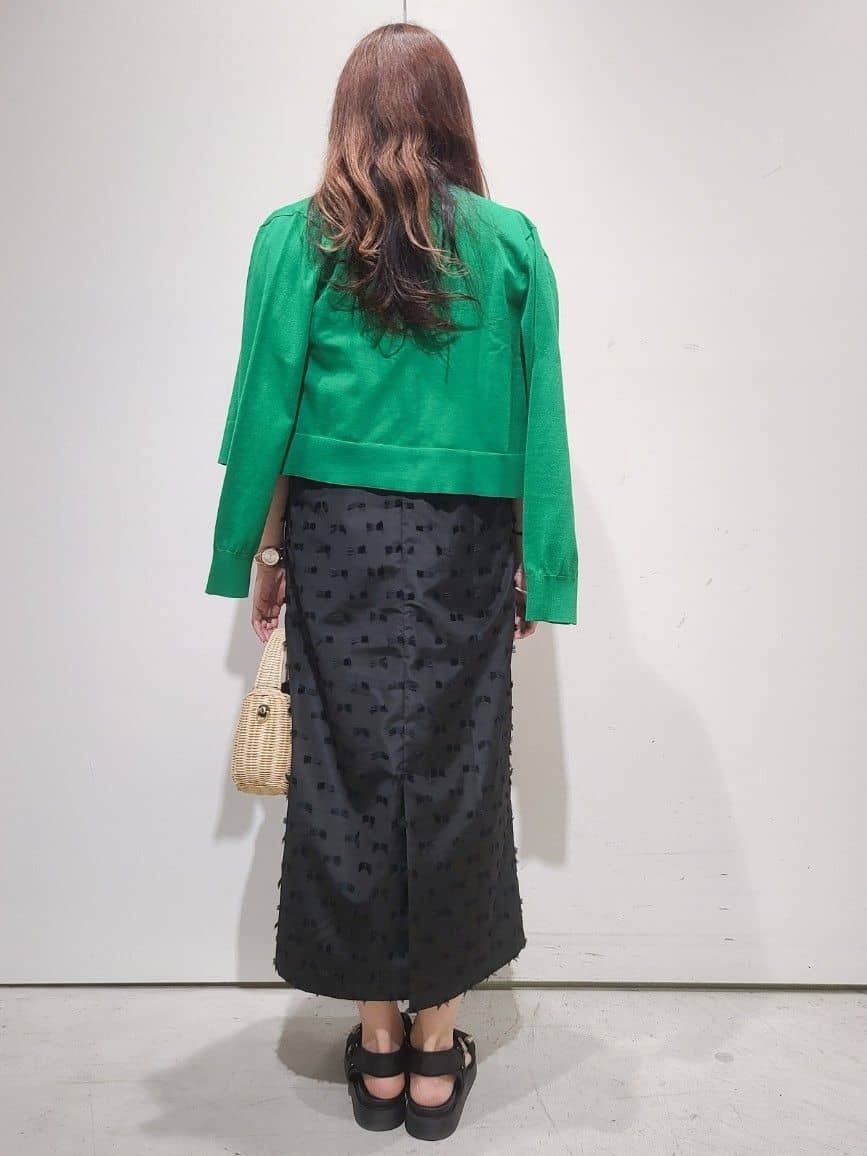hmさんの「OPAQUE.CLIP｜◆ラメベーシックTシャツ【洗濯機洗い可】」を使ったコーディネート