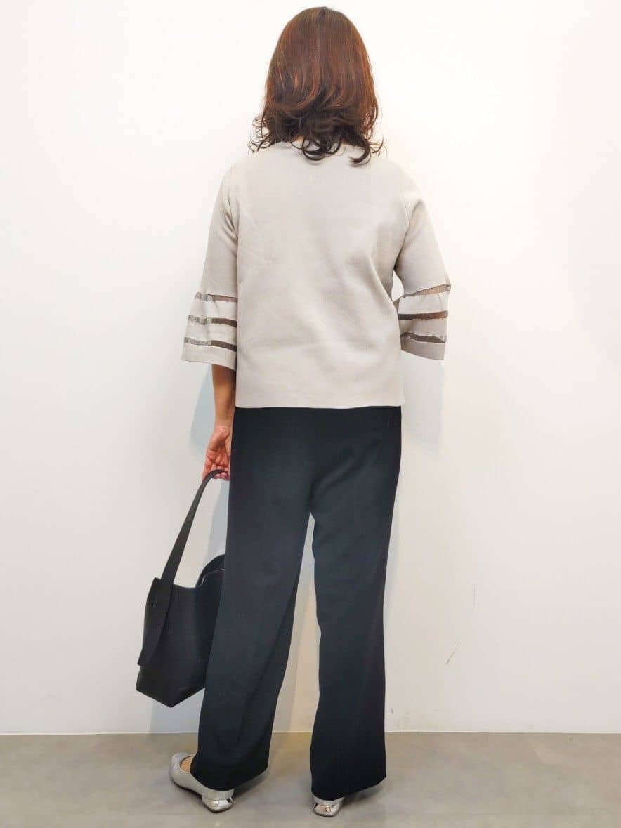 エーさんの「OPAQUE.CLIP｜◆《6色展開》シアーボーダーフレアスリーブニット【洗濯機洗い可】」を使ったコーディネート