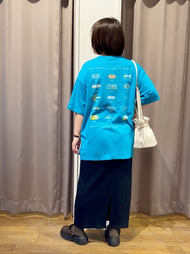 いーいさんの「SHOO･LA･RUE｜」を使ったコーディネート