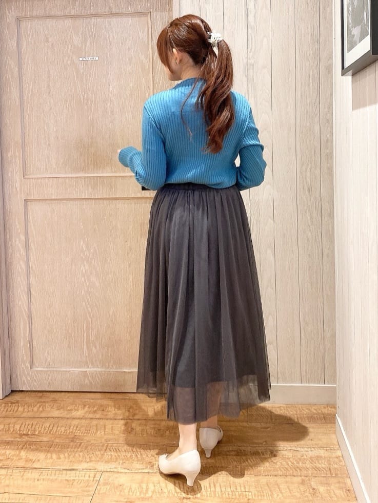 miiさんの「SHOO･LA･RUE｜◆【セレモニーからデイリーまで】女性らしさあふれる チュールスカート」を使ったコーディネート