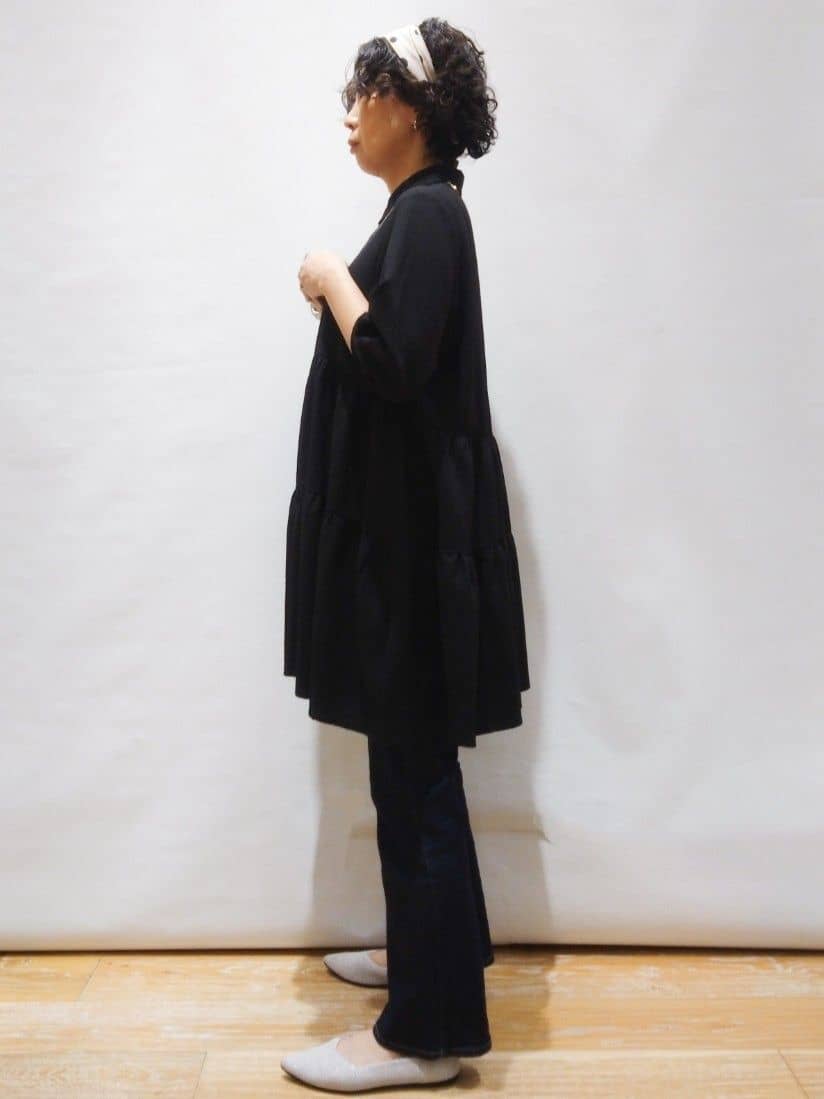 ぽんさんの「OPAQUE.CLIP｜◆ふくれジャカードティアードチュニックブラウス【洗濯機洗い可】」を使ったコーディネート