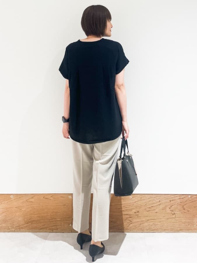 Yukinkoさんの「OPAQUE.CLIP｜《7色展開／SS-LLサイズ》ストレッチスキッパーブラウス／セットアップ対応【洗濯機洗い可／防シワ】」を使ったコーディネート