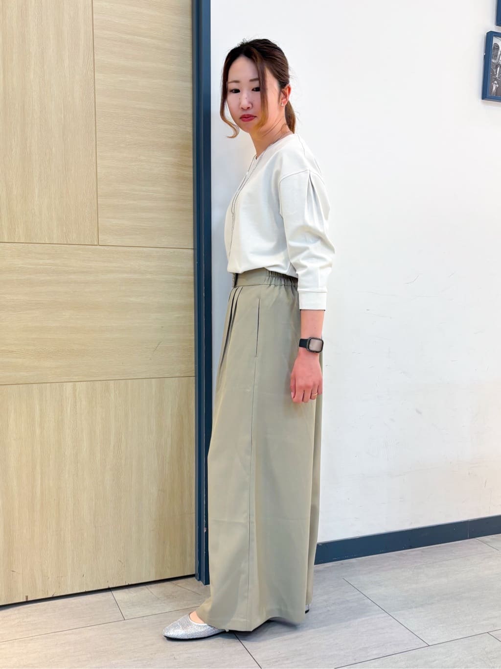 nanaさんの「grove｜◆ラフィアバケツタッセル巾着ショルダー」を使ったコーディネート