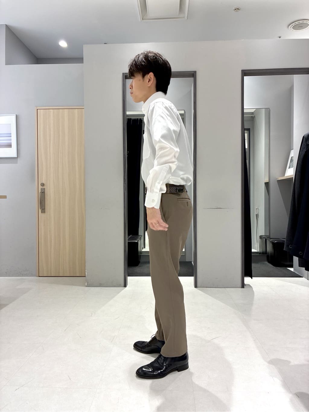 わいずみさんの「TAKEO KIKUCHI｜【360&deg;ストレッチ／セットアップ対応】None Of Stress ジャケット」を使ったコーディネート