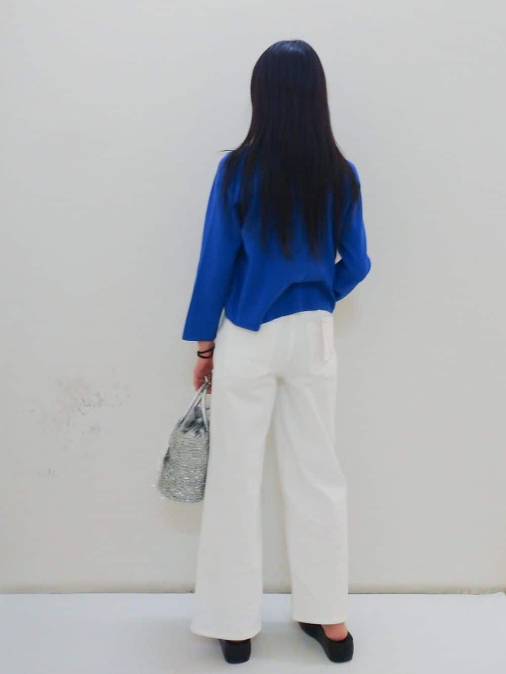 yuriさんの「OPAQUE.CLIP｜◆スナップボタンショートニットカーディガン【洗濯機洗い可】」を使ったコーディネート
