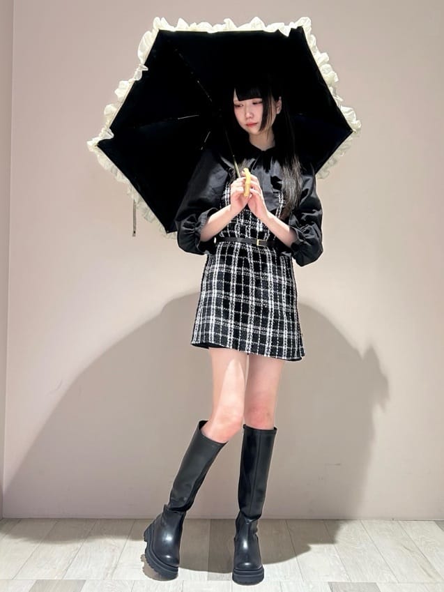 しおりんさんの「ESPERANZA｜【折りたたみ/晴雨兼用】遮光率100％！3段折リボン日傘」を使ったコーディネート