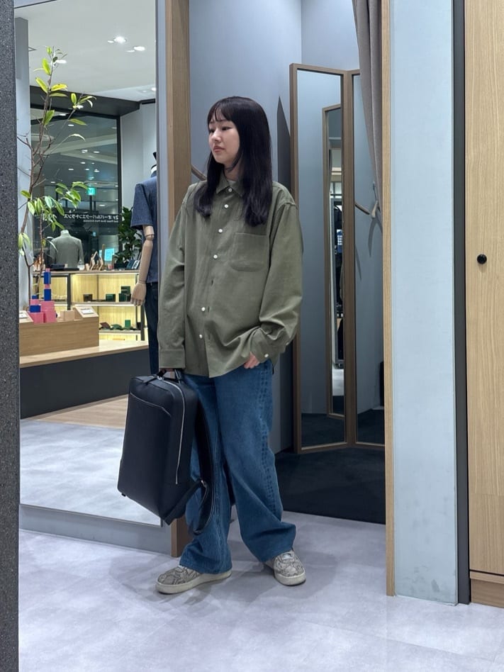 よぴさんの「TAKEO KIKUCHI｜フルベジタンニンレザー バックパック」を使ったコーディネート