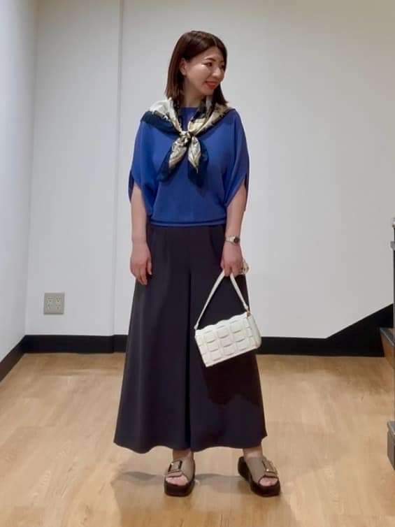 MIKIKOさんの「UNTITLED｜◆【体型カバー/清涼感】ドルマンスリーブ プルオーバーニット」を使ったコーディネート