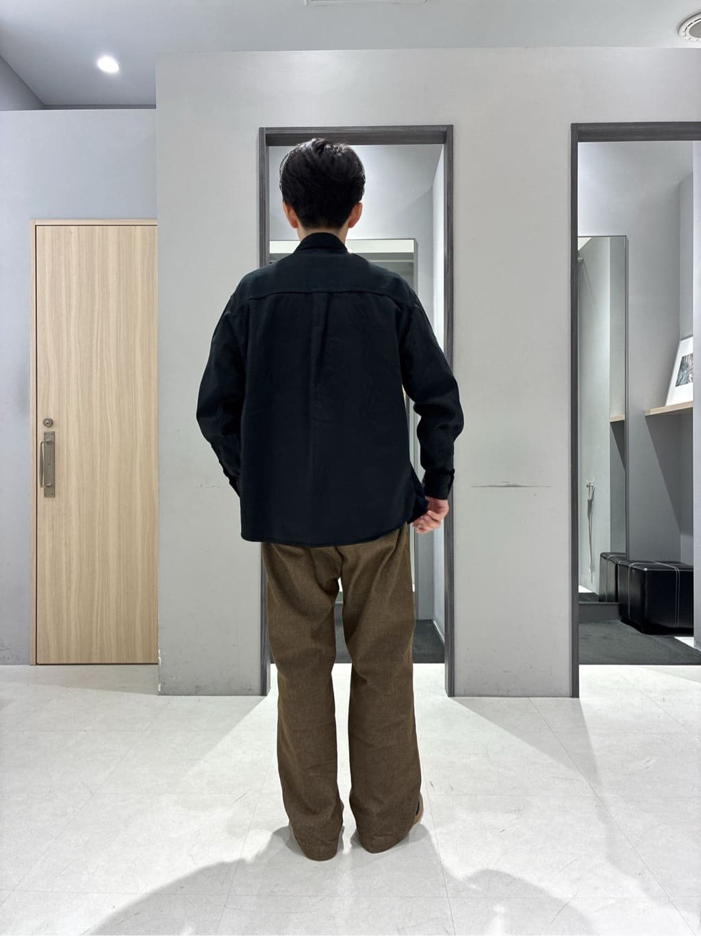 わいずみさんの「TAKEO KIKUCHI｜フルベジタンニンレザー バックパック」を使ったコーディネート
