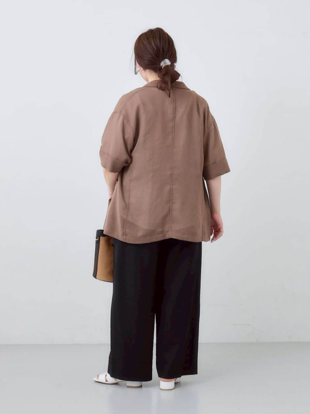 kaoさんの「INDIVI｜◆【洗える／メッシュ素材】リネンライク半袖ダブルジャケット」を使ったコーディネート