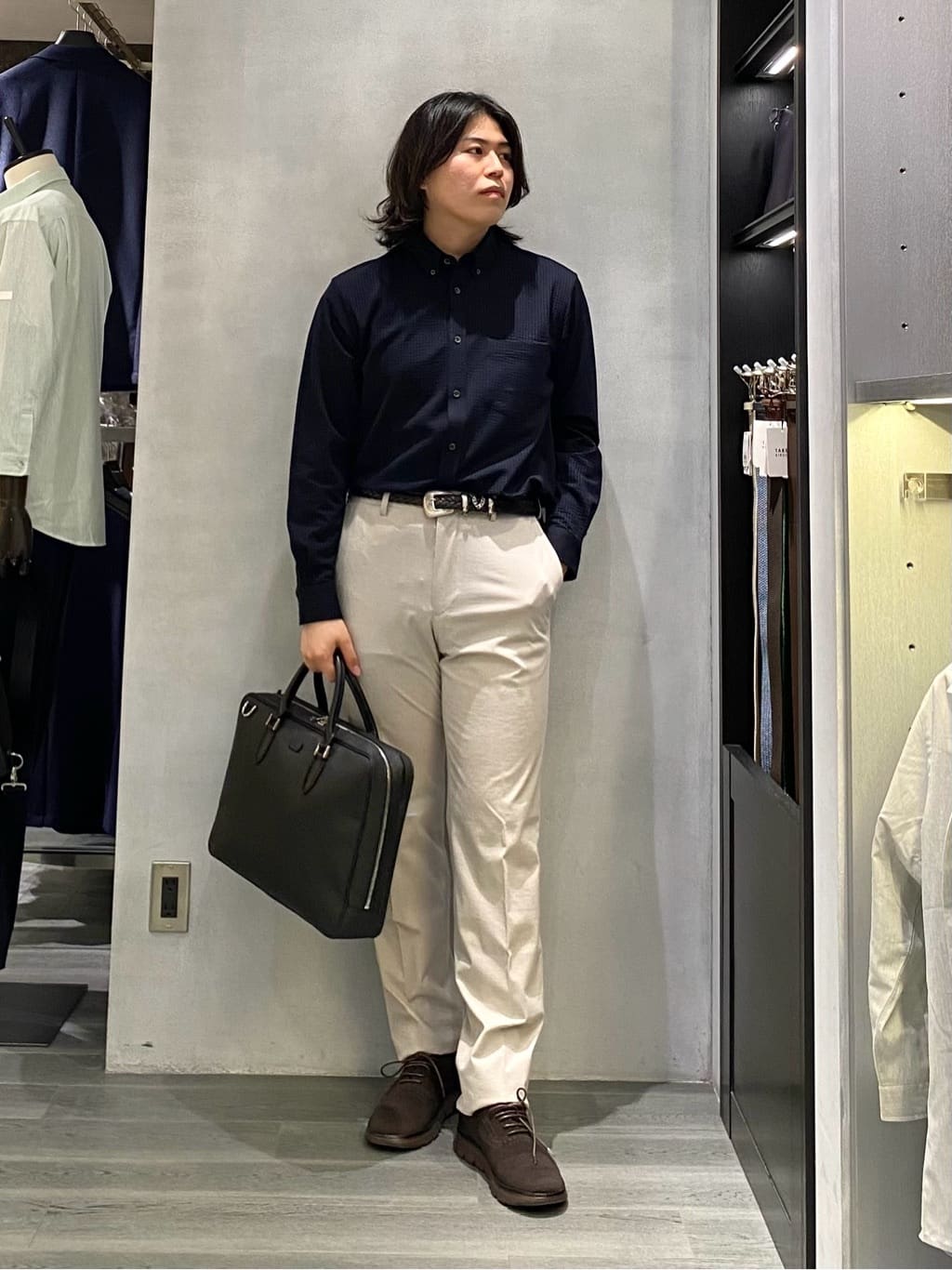 nishiさんの「TAKEO KIKUCHI｜【抗菌防臭/シーズンレス】シアサッカー ジャージシャツ」を使ったコーディネート