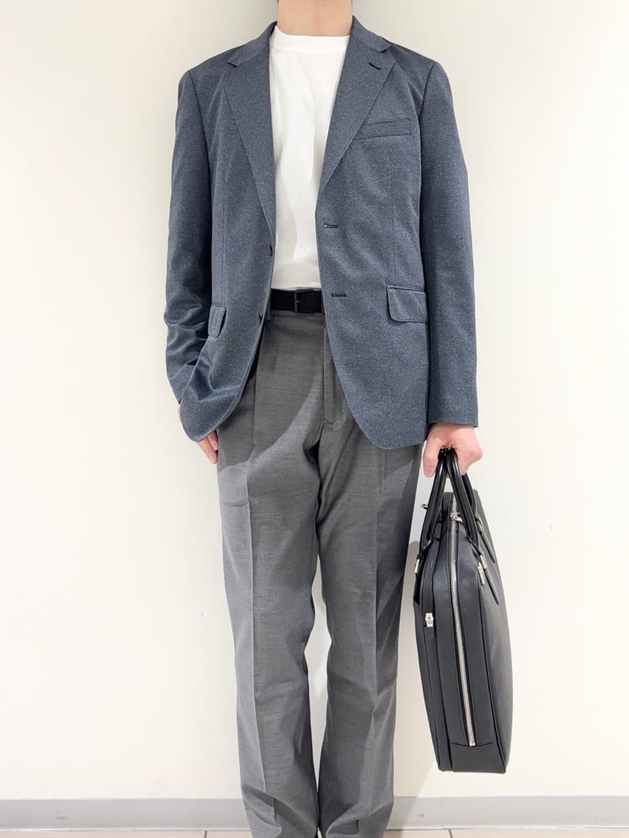 及川さんの「TAKEO KIKUCHI｜【抗菌防臭／5サイズ展開】ハイゲージポンチ Tシャツ」を使ったコーディネート