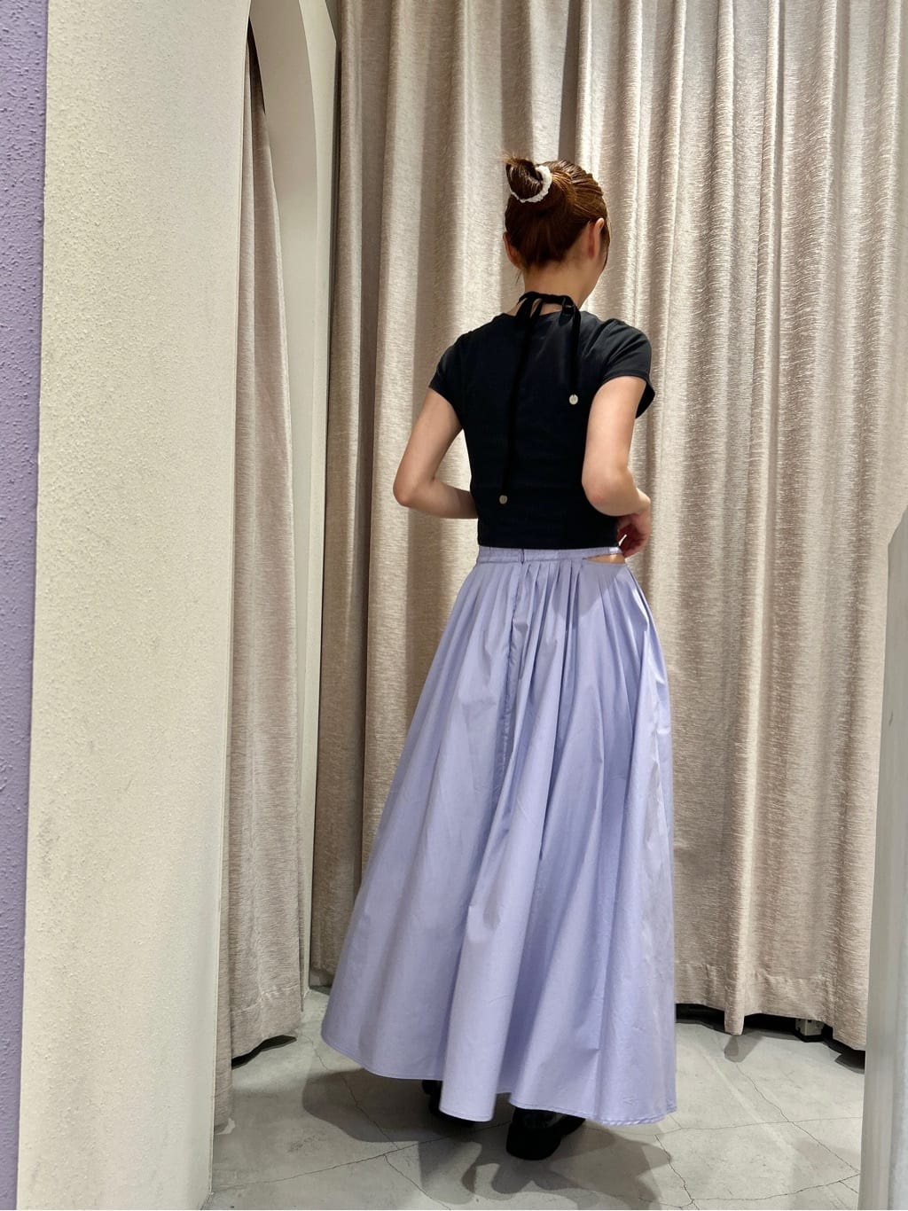 harunaさんの「CODE A｜side slit volume skirt」を使ったコーディネート