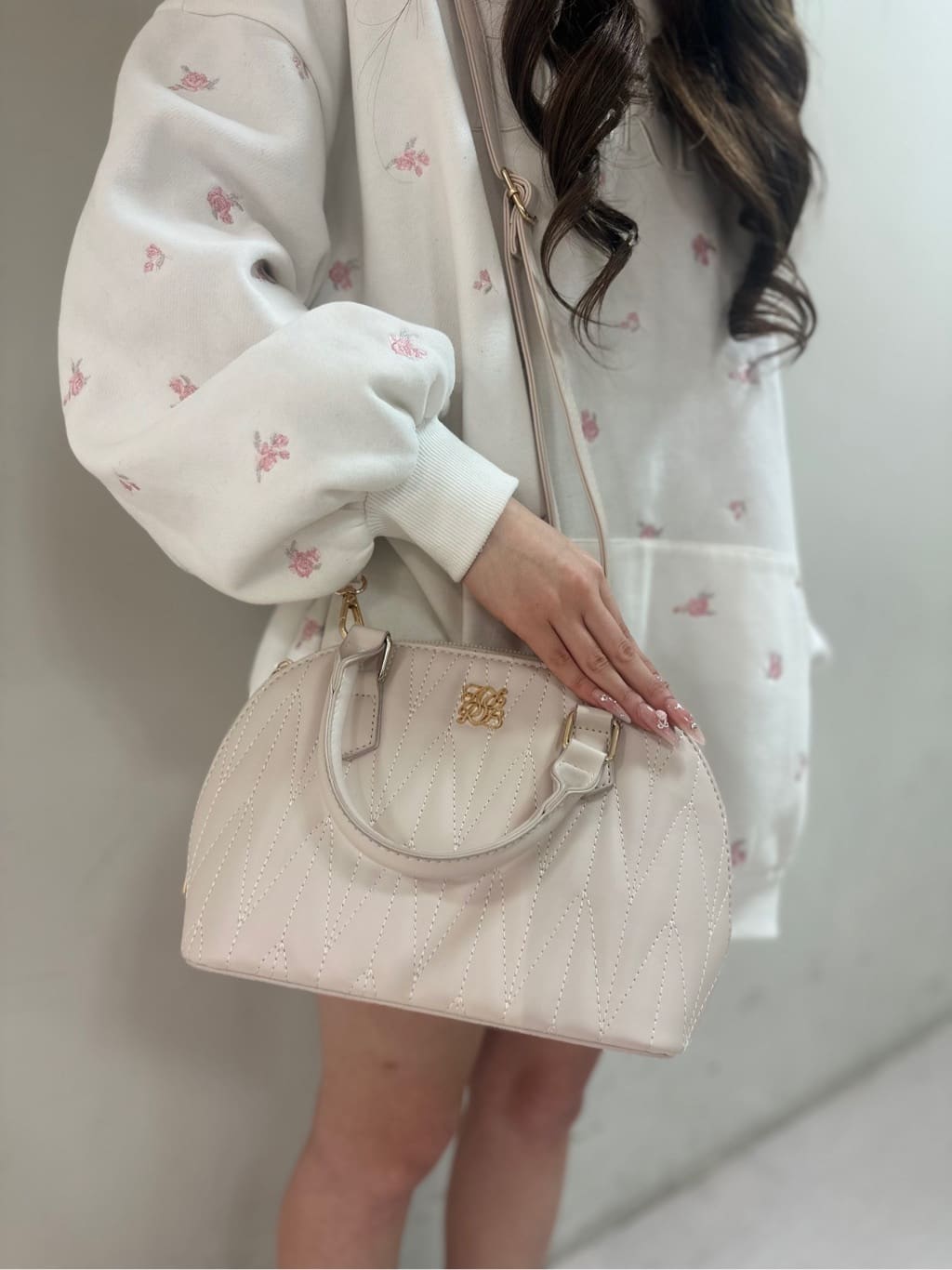 ayakaさんの「ESPERANZA｜バックリボンレースアップブーツ」を使ったコーディネート