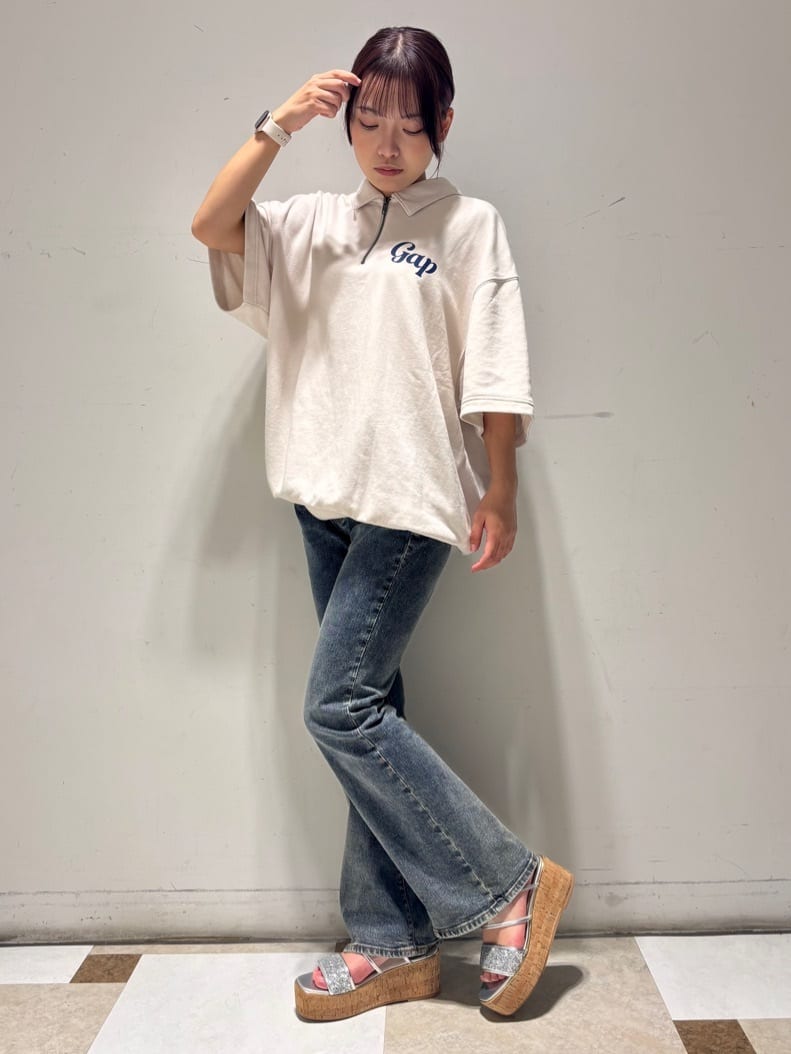 せらら⭐️さんの「ESPERANZA｜グリッター&times;クリアベルト 厚底コルクサンダル」を使ったコーディネート