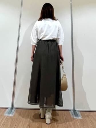 Juneさんの「UNTITLED｜◆【春の軽羽織り】ボリューム袖 ノーカラーブルゾン」を使ったコーディネート