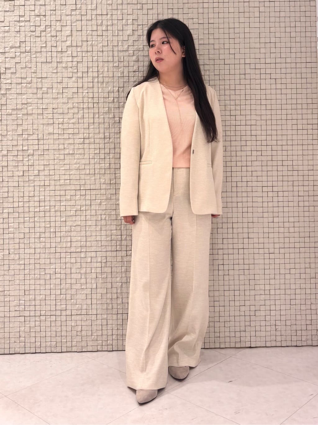 MEGUMIさんの「INDIVI｜」を使ったコーディネート