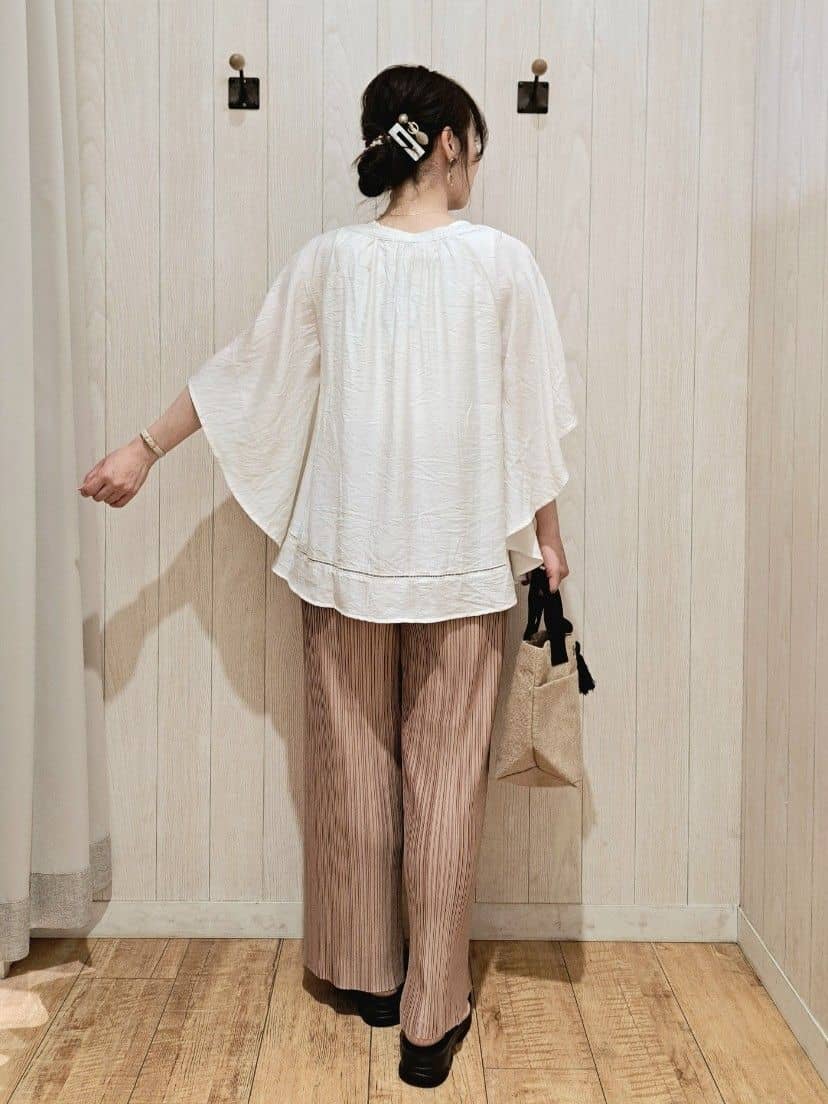 SAKIさんの「SHOO･LA･RUE｜」を使ったコーディネート