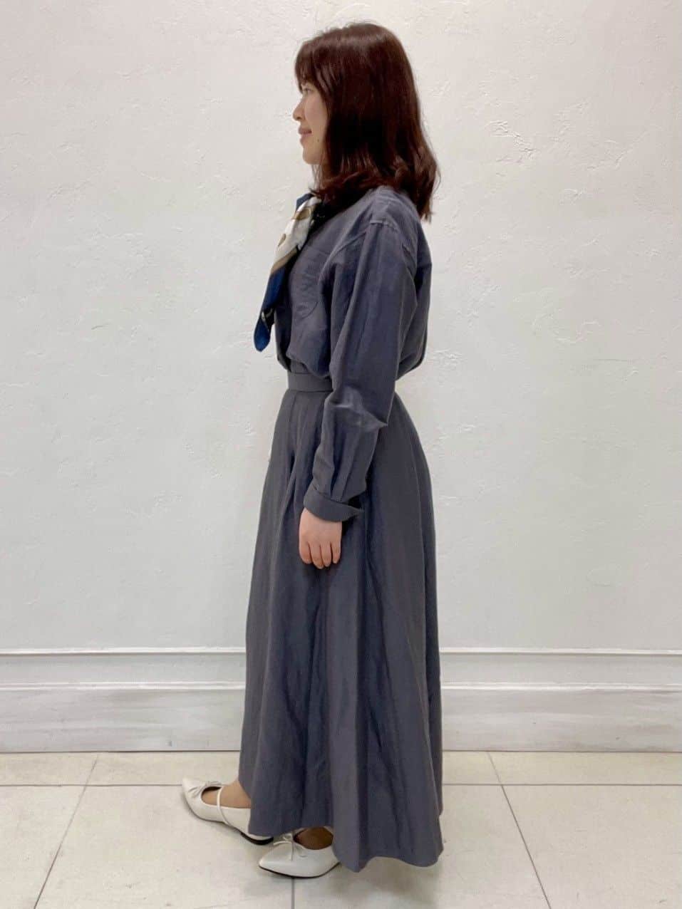 Mさんの「UNTITLED｜【手洗い／88cm正方形】シアー素材チェーン柄スカーフ」を使ったコーディネート