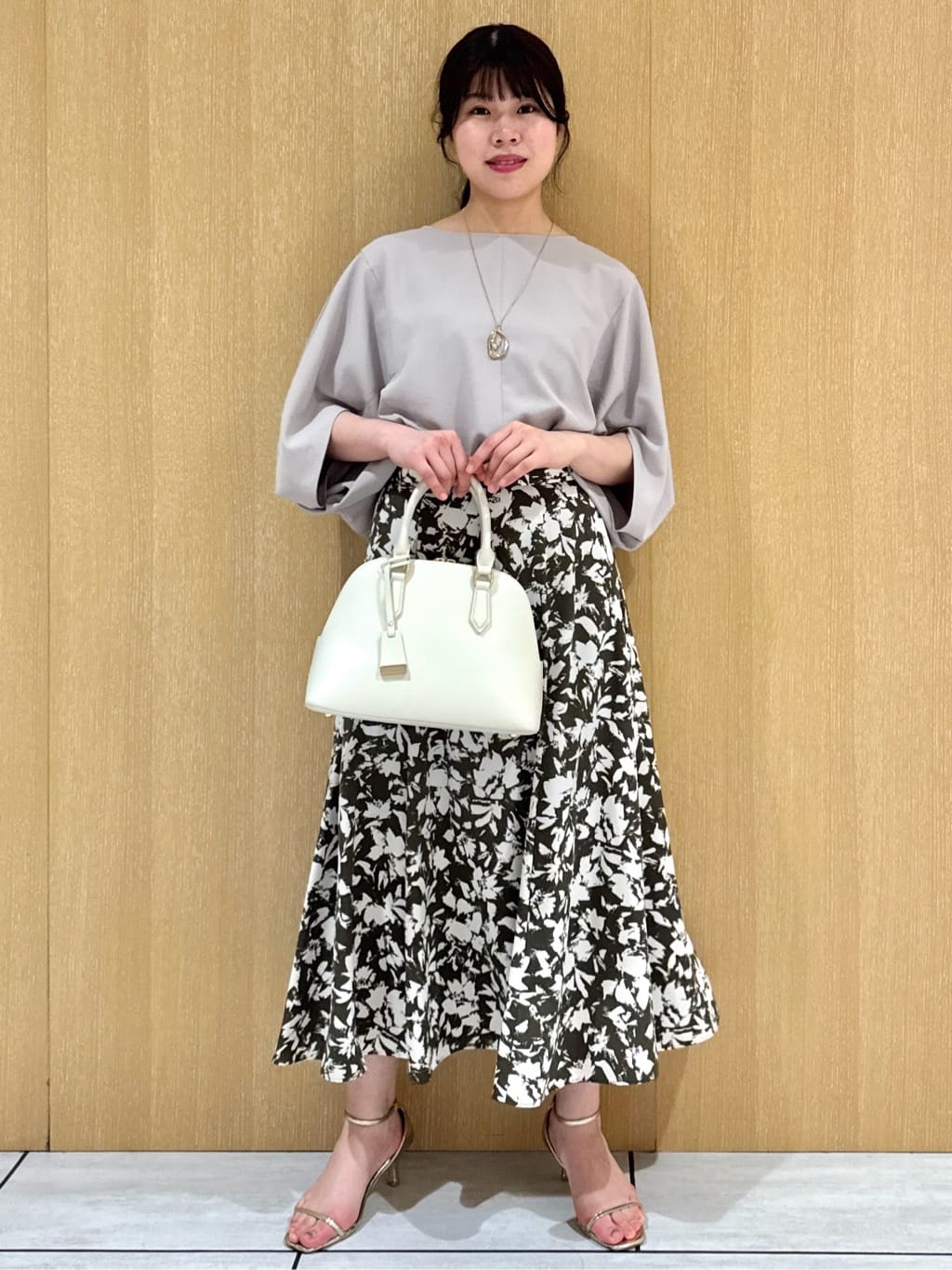 nanaさんの「UNTITLED｜◆ビッグトップネックレス」を使ったコーディネート
