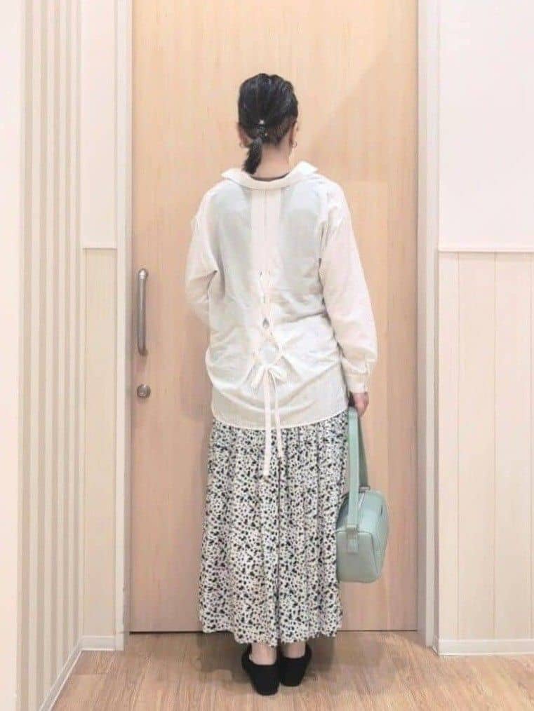 あさんの「SHOO･LA･RUE｜」を使ったコーディネート