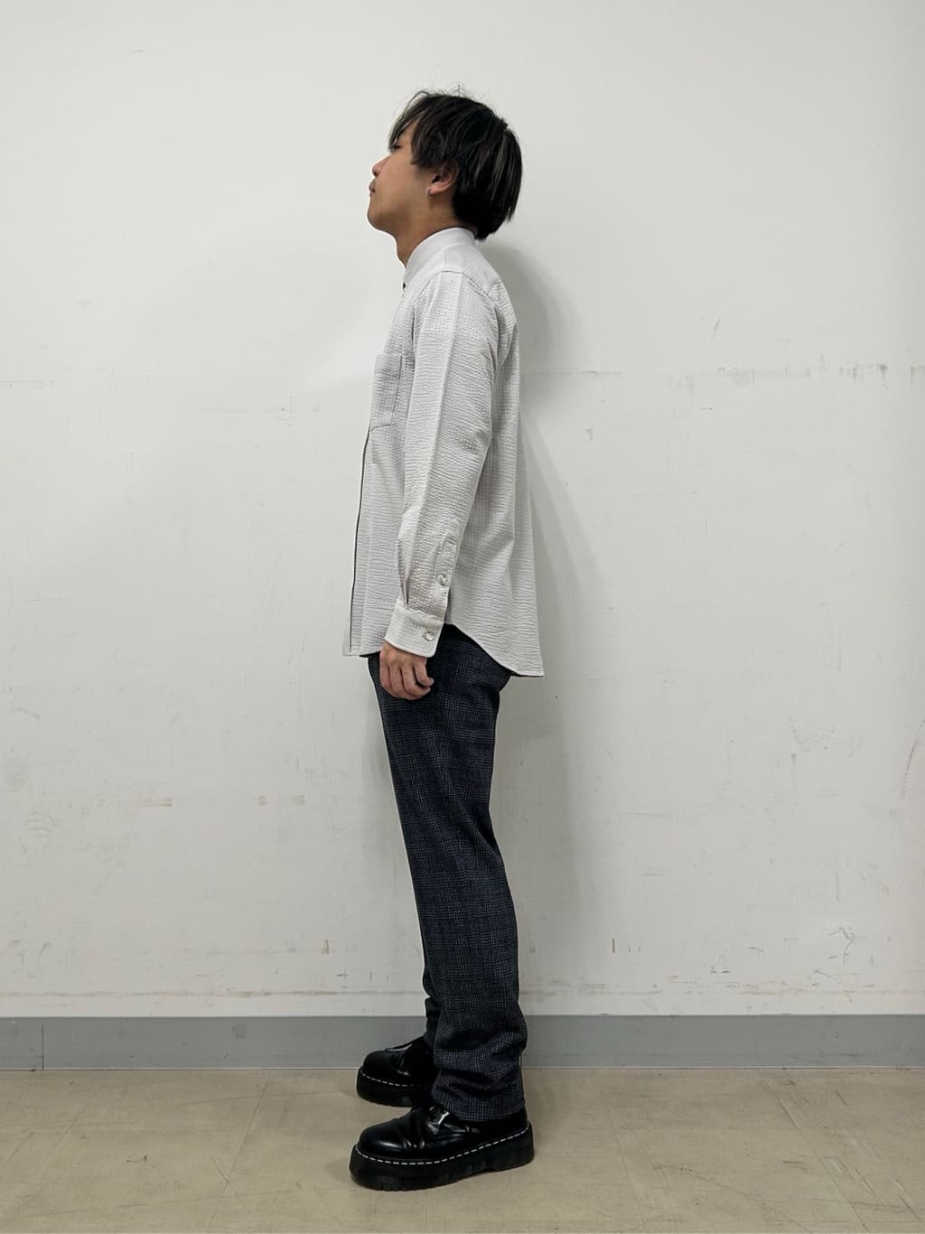 Hiroさんの「TAKEO KIKUCHI｜【抗菌防臭/シーズンレス】シアサッカー ジャージシャツ」を使ったコーディネート