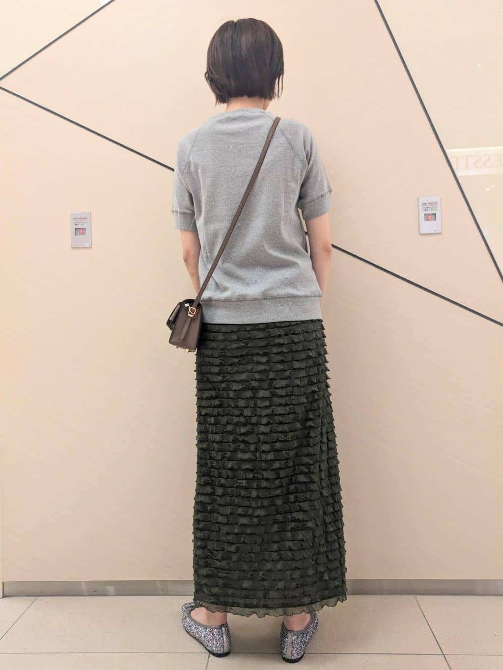 saoriさんの「DRESSTERIOR｜【定番/人気】ラグランハーフスリーブプルオーバー」を使ったコーディネート