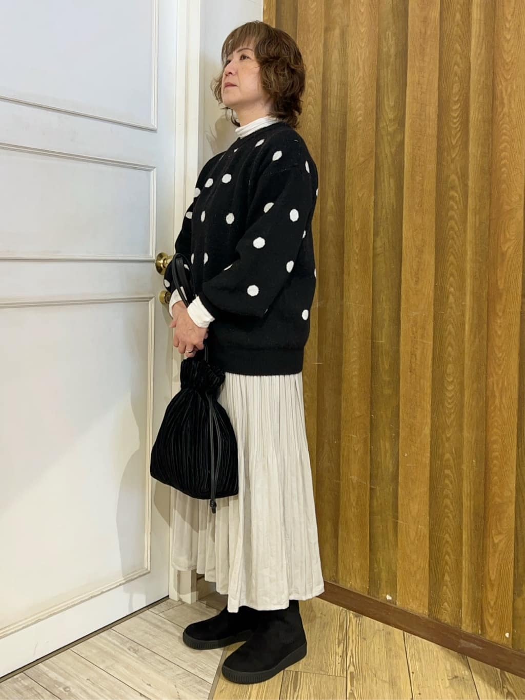 yuriyuriさんの「SHOO･LA･RUE｜◆【洗える/S-LL】 ドット柄が目を惹く ゆったりジャカードニット」を使ったコーディネート