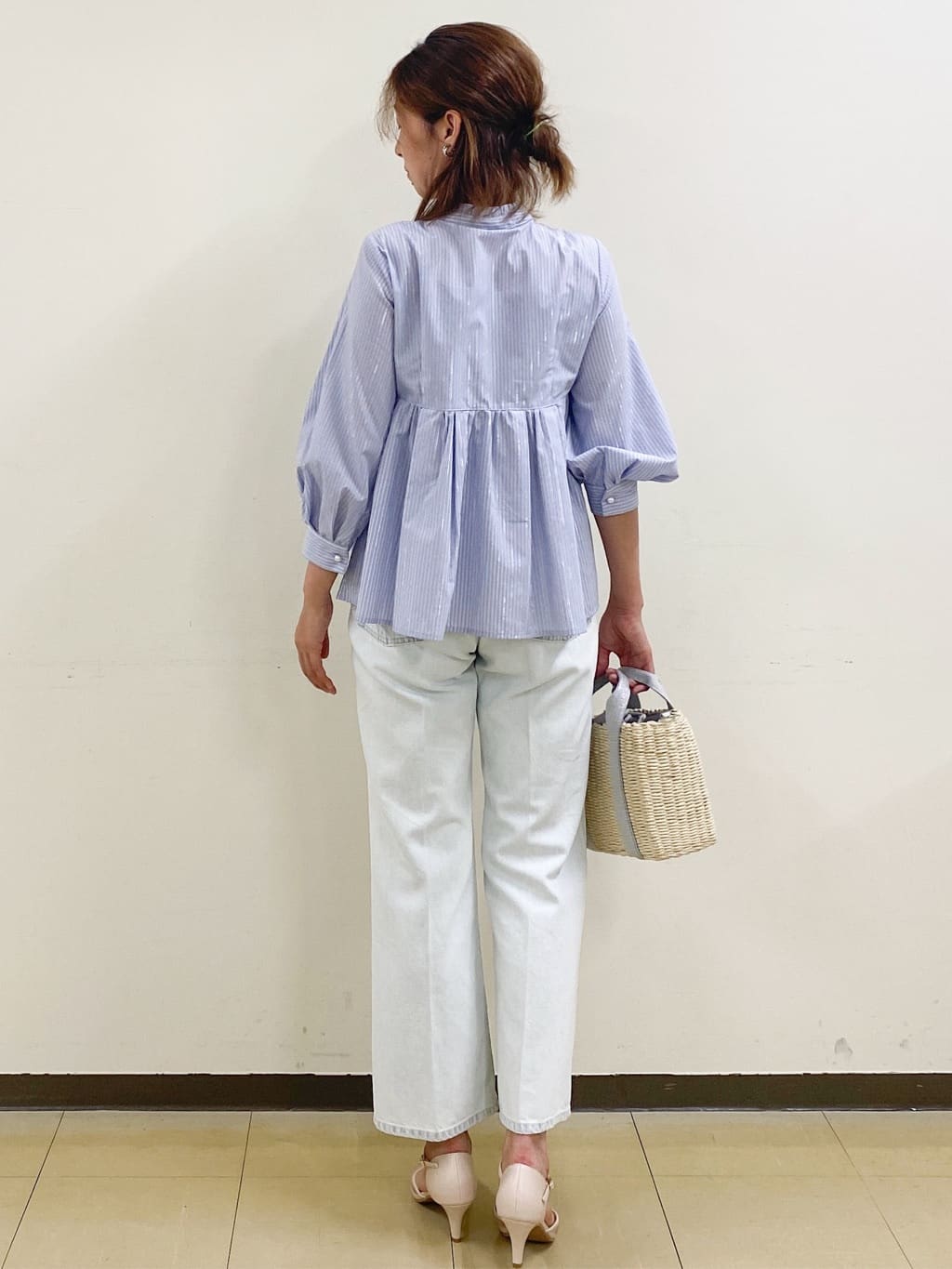 miさんの「index｜《丈が選べる》ストレートデニムパンツ【洗濯機洗い可】」を使ったコーディネート
