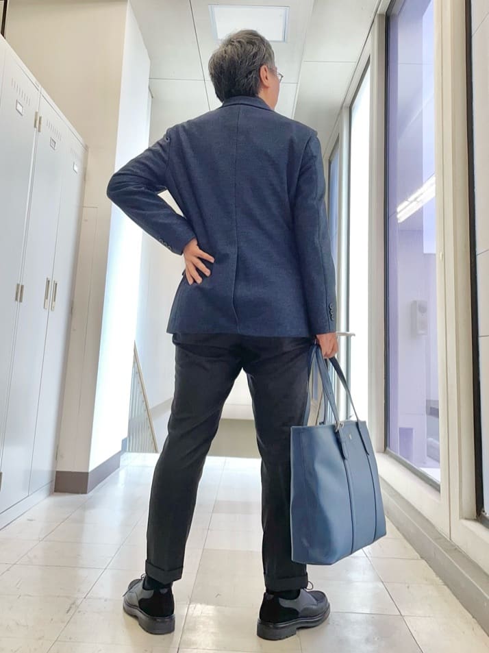 MAKOTO AIさんの「TAKEO KIKUCHI｜【Made in JAPAN】ブロード レギュラーカラー ドレスシャツ」を使ったコーディネート