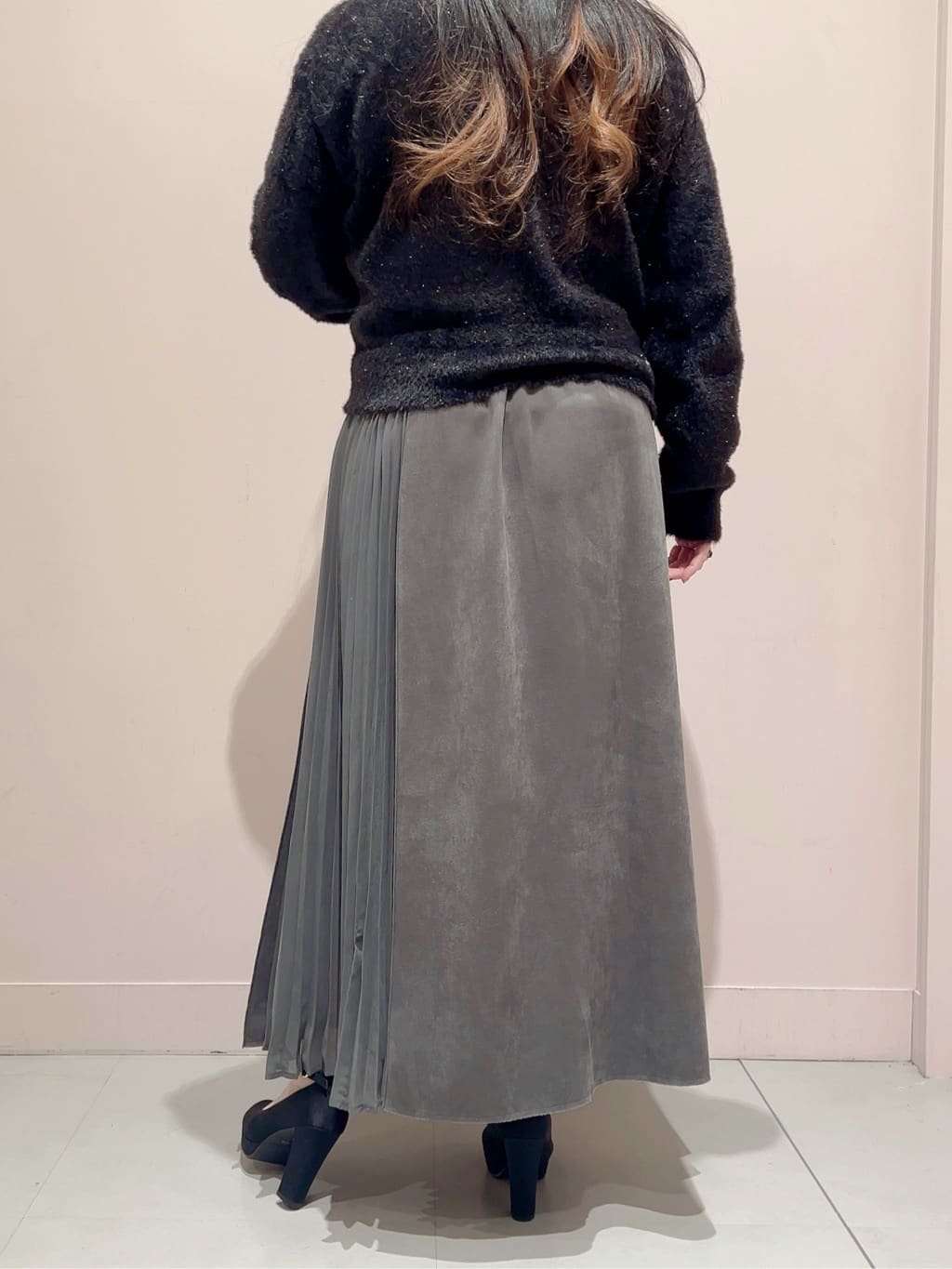 りえさんの「ESPERANZA｜3WAYチャンキーヒールパンプス」を使ったコーディネート