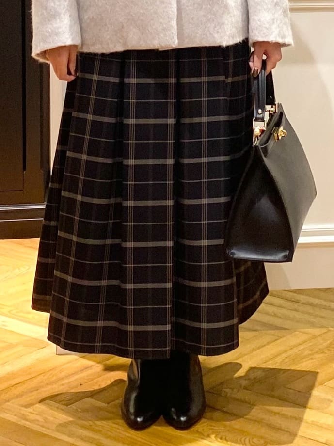 c.wさんの「DRESSTERIOR｜◆ストレッチフルニードルプルオーバーニット」を使ったコーディネート