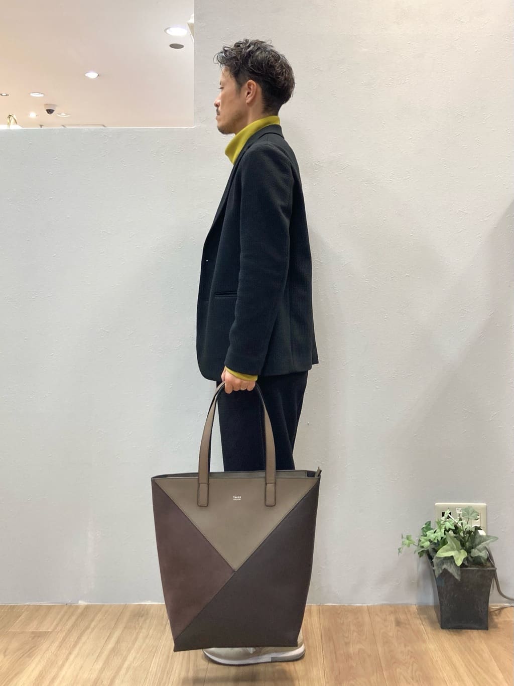 シュンさんの「TAKEO KIKUCHI｜【抗菌防臭】クロスウィーブ ジャケット」を使ったコーディネート