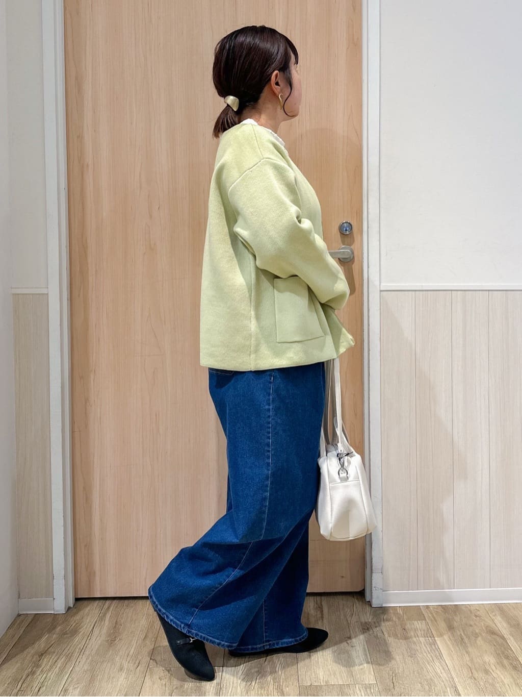 mimoさんの「SHOO･LA･RUE｜◆【洗える】ニットポインテッドローファー」を使ったコーディネート