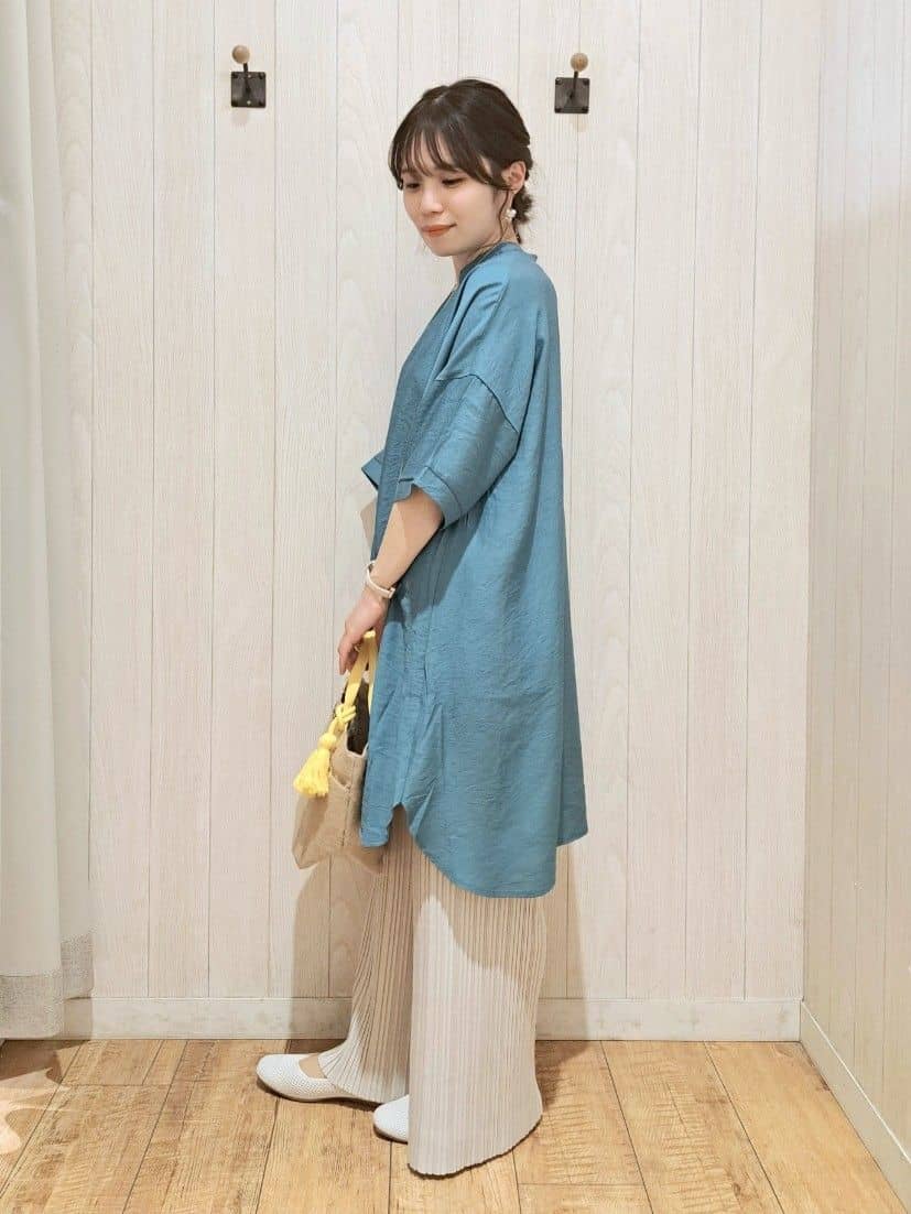SAKIさんの「SHOO･LA･RUE｜」を使ったコーディネート