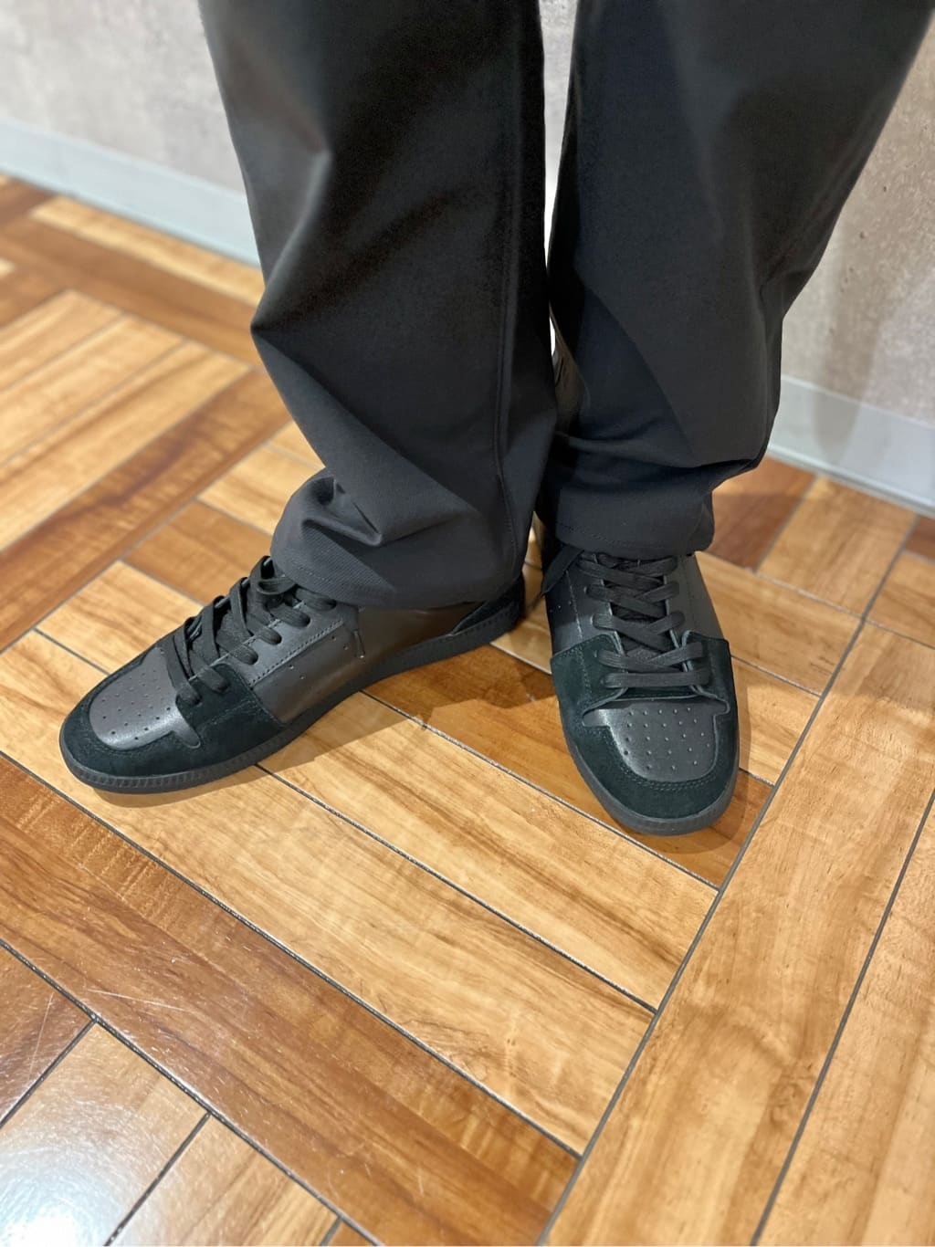 セッキーさんの「TAKEO KIKUCHI｜【Made in JAPAN】播州織 ストレッチ パンツ」を使ったコーディネート