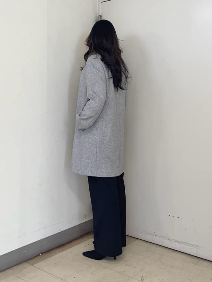 iwさんの「TAKEO KIKUCHI｜【ウールカシミヤブレンド】ビーバー調 スタンドカラー コート」を使ったコーディネート