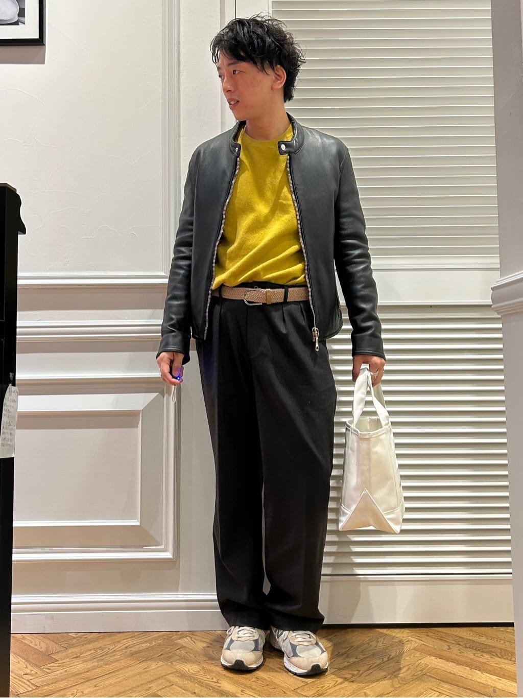須田　慎二郎さんの「DRESSTERIOR｜【干場義雅&times;DRESSTERIOR】レザーライダースジャケット」を使ったコーディネート