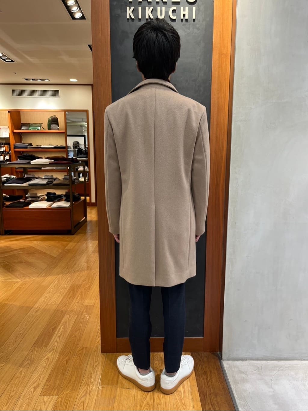 Yokochiさんの「TAKEO KIKUCHI｜【ウールカシミヤブレンド】ビーバー調 スタンドカラー コート」を使ったコーディネート