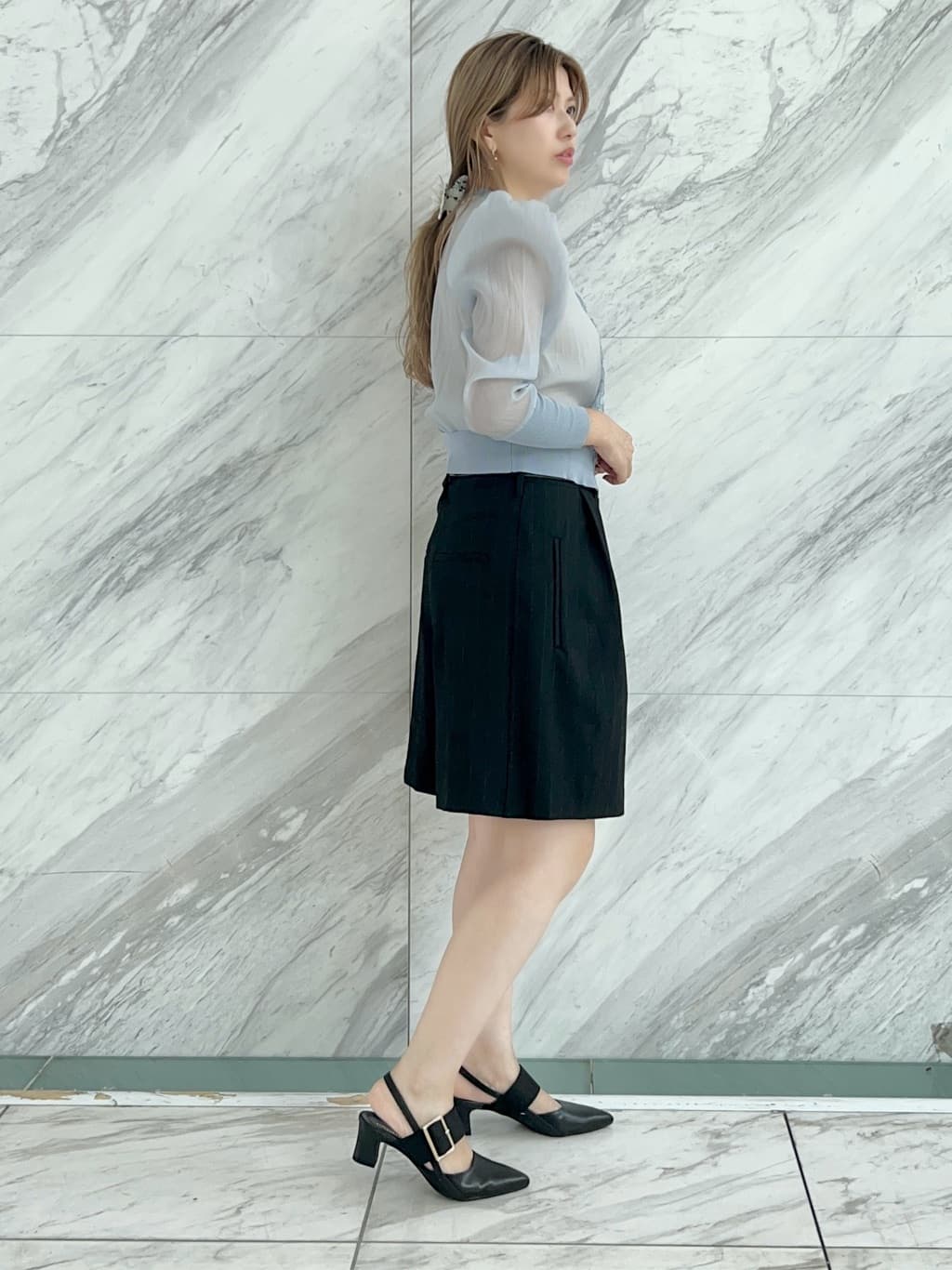 ayaさんの「ESPERANZA｜バックルベルトバックストラップパンプス」を使ったコーディネート