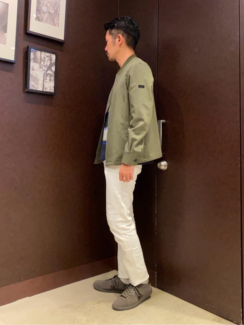 shuheiさんの「TAKEO KIKUCHI｜【Sサイズ～】ストレッチ デニム パンツ」を使ったコーディネート