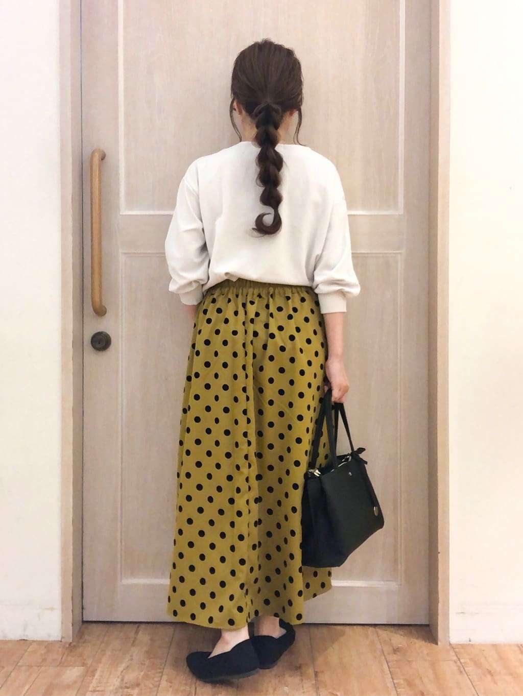 オリえもんさんの「SHOO･LA･RUE｜」を使ったコーディネート