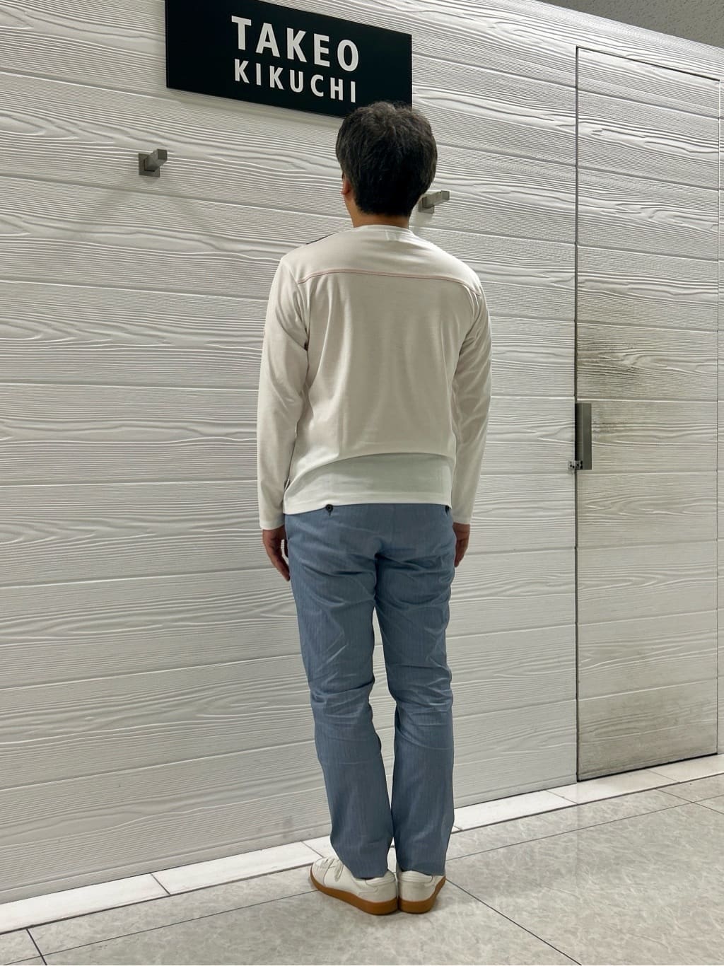すーさんの「TAKEO KIKUCHI｜【全7サイズ&times;8色展開！】トップマルチヘリンボン パンツ」を使ったコーディネート