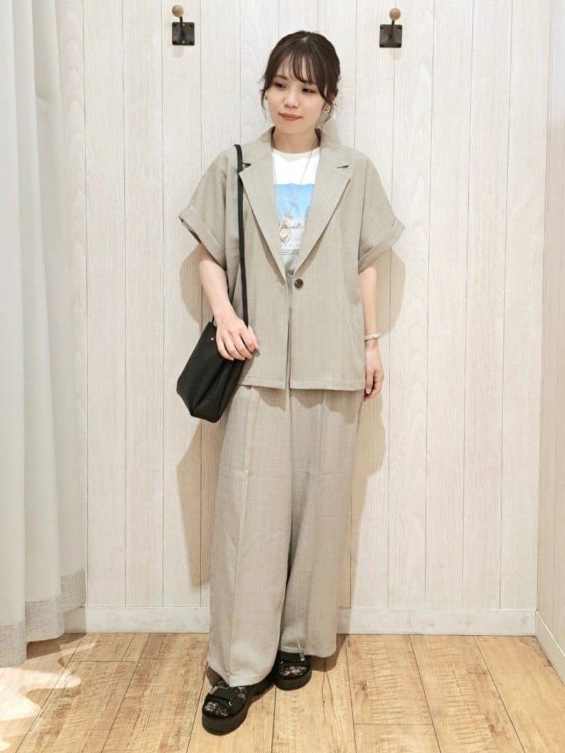 SAKIさんの「SHOO･LA･RUE｜」を使ったコーディネート