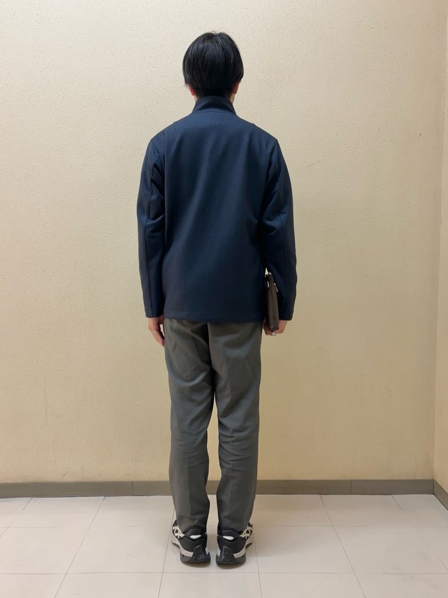 及川さんの「TAKEO KIKUCHI｜【DOWN FABRIC】ダウンファブリック スタンドカラーブルゾン」を使ったコーディネート
