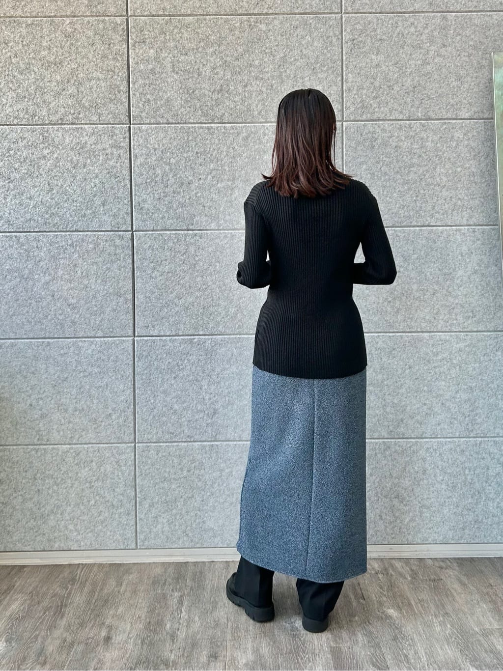 harunaさんの「CODE A｜lame skirt」を使ったコーディネート