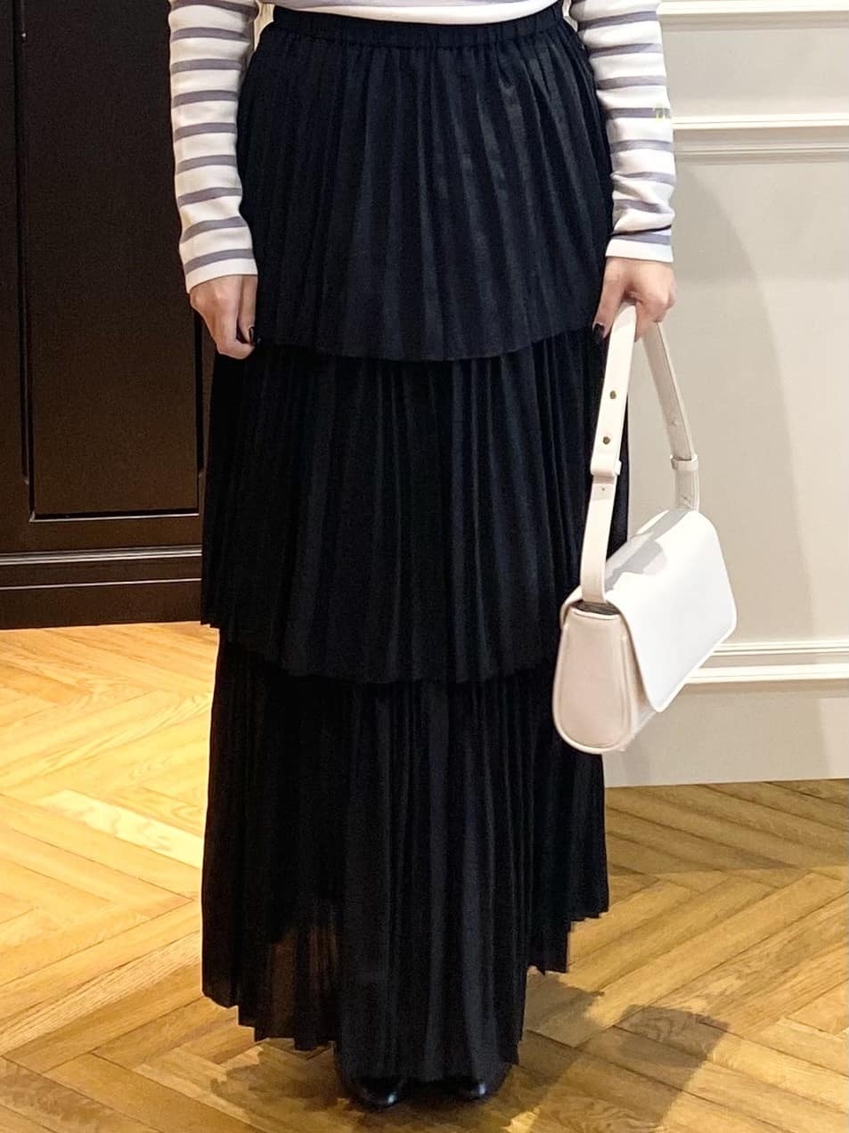 c.wさんの「DRESSTERIOR｜」を使ったコーディネート